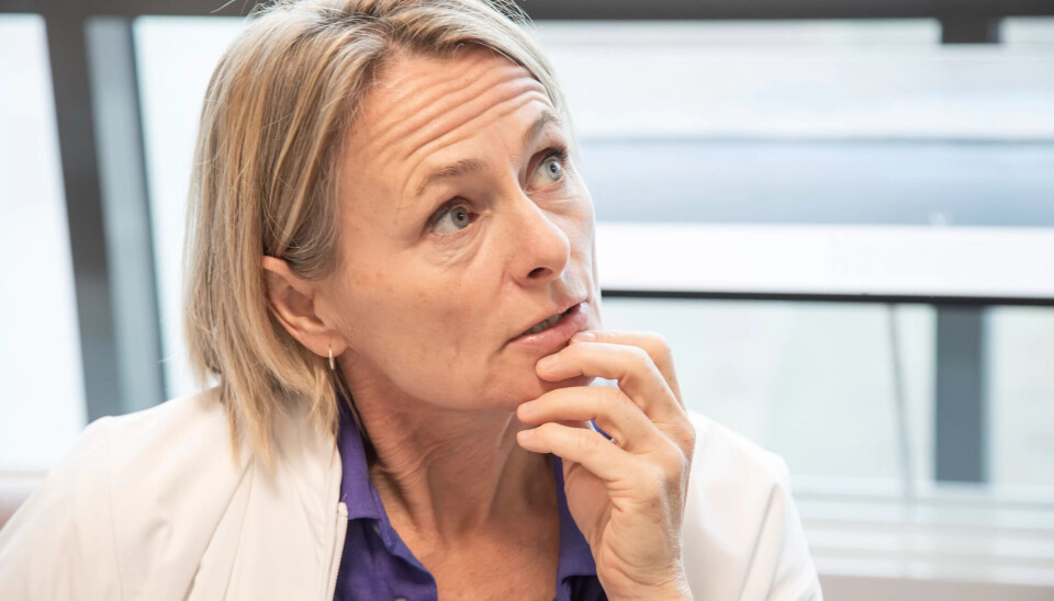 KLAPPING OG TRIKS: Fysioterapeut Olga de Vries forteller at bevegelser som barn og ungdom ikke visste at de mestret, kommer fram i aktivitetene med Ivrig i gymsalen. Noen klatrer ned fra rullestolen, mens andre klarer å kaste ball. KLAPPING OG TRIKS: Fysioterapeut Olga de Vries forteller at bevegelser som barn og ungdom ikke visste at de mestret, kommer fram i aktivitetene med Ivrig i gymsalen. Noen klatrer ned fra rullestolen, mens andre klarer å kaste ball.