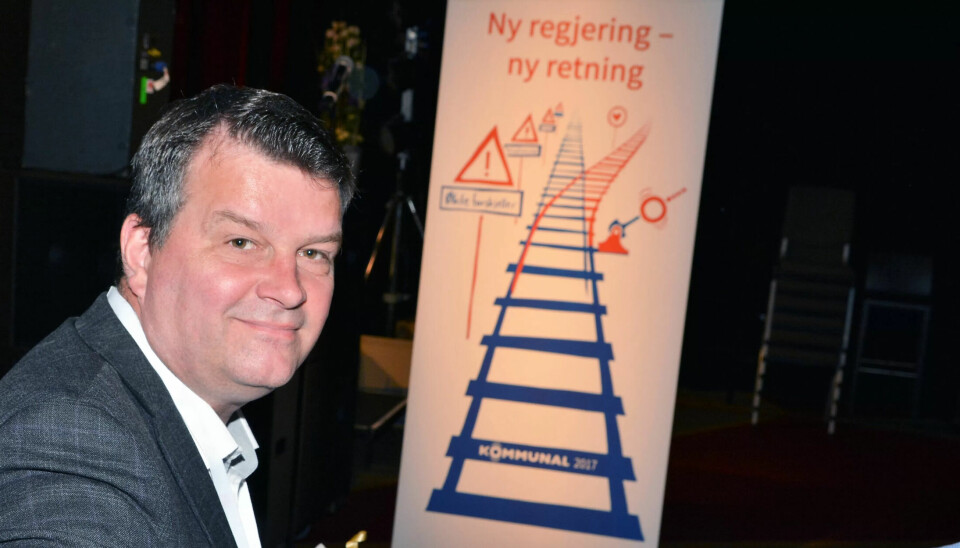 LO-leder Hans-Christian Gabrielsen vil ha en ny regjering med en ny retning. LO-leder Hans-Christian Gabrielsen vil ha en ny regjering med en ny retning.