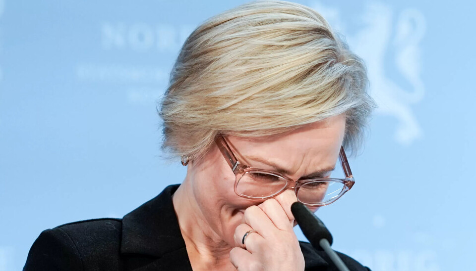 GÅR AV: Ingvild Kjerkol ble emosjonell da hun gikk av som helseminister. GÅR AV: Ingvild Kjerkol ble emosjonell da hun gikk av som helseminister.
