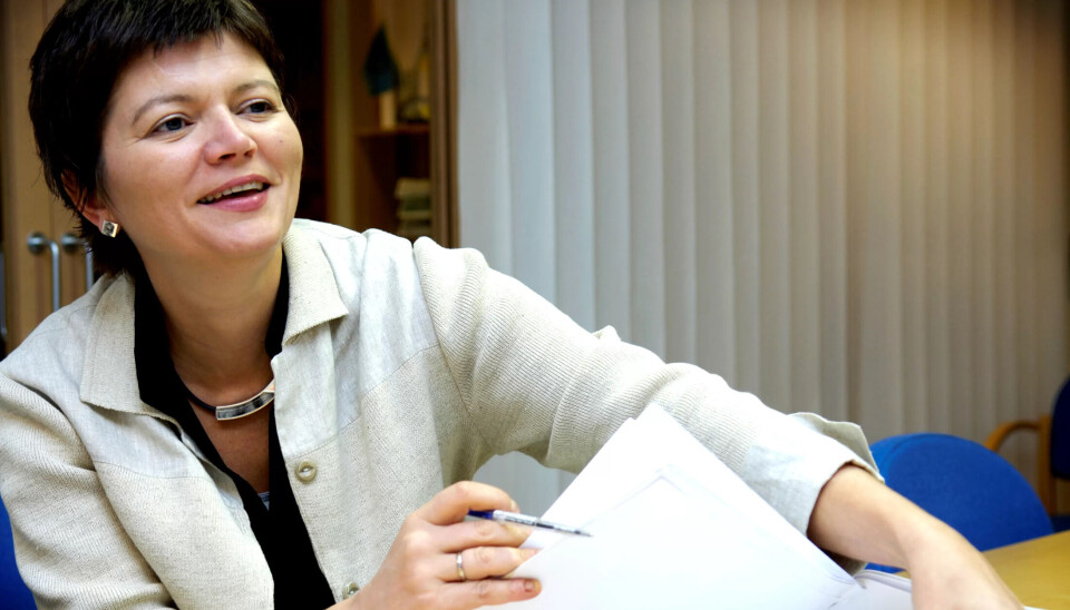 HAR SKREVET HÅNDBOK: – Hvis ikke partene i arbeidslivet selv er villig til å ta kontrollen over klimatiltak, vil politikere og andre krefter komme med sine innspill og tiltak og ta over kontrollen, mener Fafo-forsker Inger Marie Hagen. HAR SKREVET HÅNDBOK: – Hvis ikke partene i arbeidslivet selv er villig til å ta kontrollen over klimatiltak, vil politikere og andre krefter komme med sine innspill og tiltak og ta over kontrollen, mener Fafo-forsker Inger Marie Hagen.