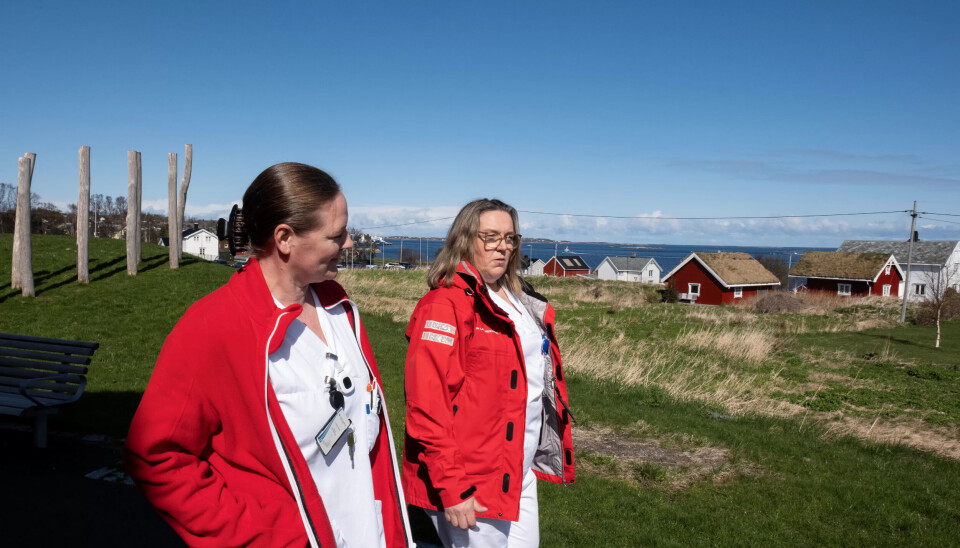 IHUGA: Linda Iversen (t.v.) og Hege Vikaskag har mye til felles: De er helsefagarbeidere, jobber med demente og håper at Norges neste statsminister heter Sylvi Listhaug. IHUGA: Linda Iversen (t.v.) og Hege Vikaskag har mye til felles: De er helsefagarbeidere, jobber med demente og håper at Norges neste statsminister heter Sylvi Listhaug.