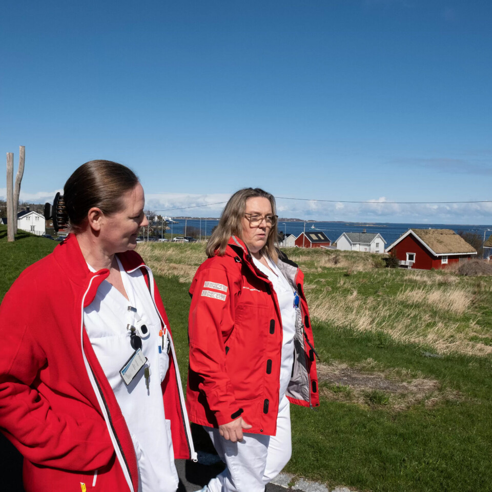 IHUGA: Linda Iversen (t.v.) og Hege Vikaskag har mye til felles: De er helsefagarbeidere, jobber med demente og håper at Norges neste statsminister heter Sylvi Listhaug. IHUGA: Linda Iversen (t.v.) og Hege Vikaskag har mye til felles: De er helsefagarbeidere, jobber med demente og håper at Norges neste statsminister heter Sylvi Listhaug.