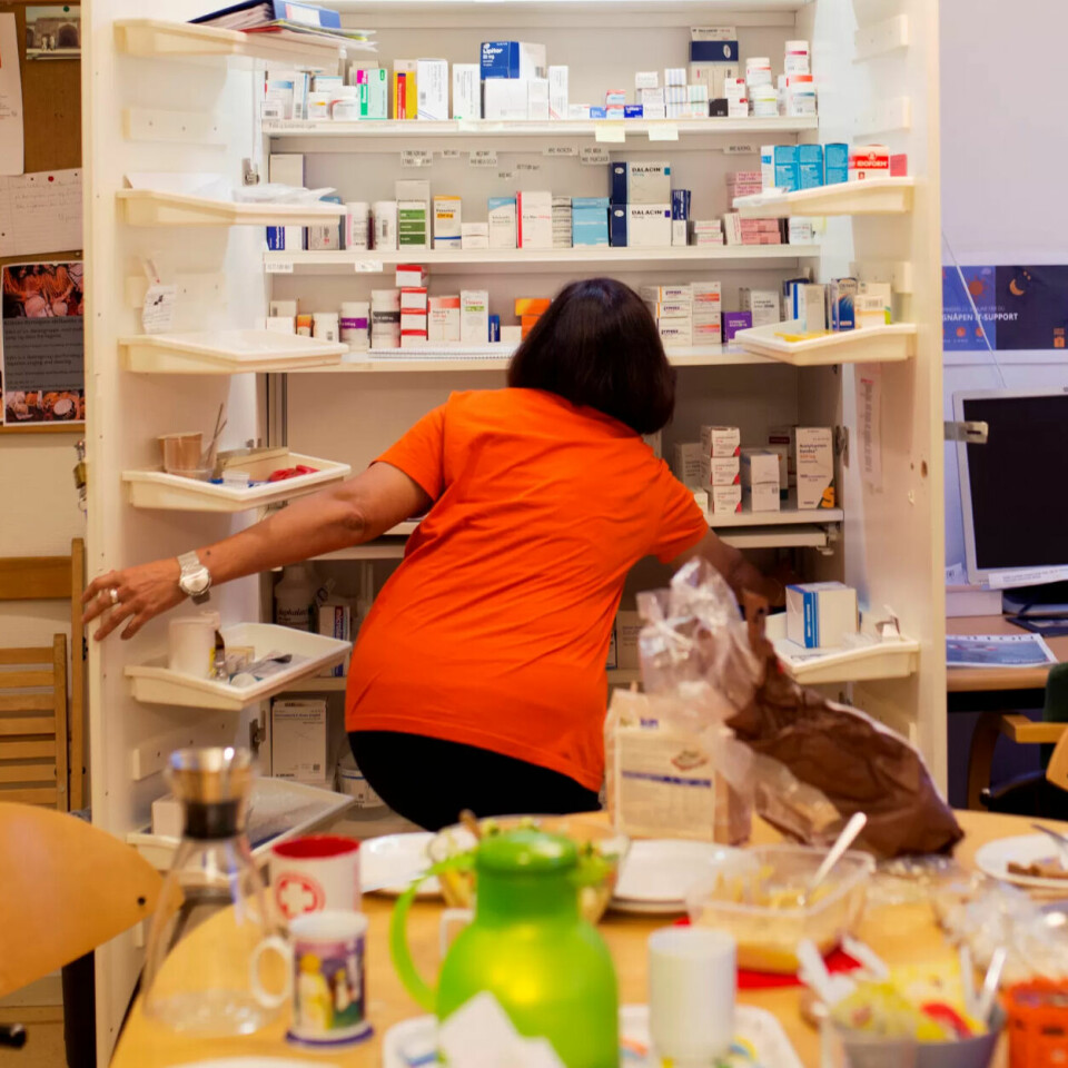 Nå må Masooda sende pasientene med tannverk hjem uten behandling