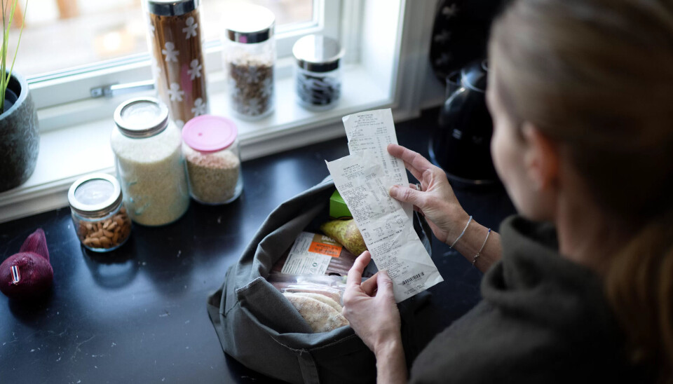 Det siste året har prisene i Norge steget med 5,4 prosent. For mat har de steget med 9,2 prosent. Illustrasjonsfoto. Det siste året har prisene i Norge steget med 5,4 prosent. For mat har de steget med 9,2 prosent. Illustrasjonsfoto.