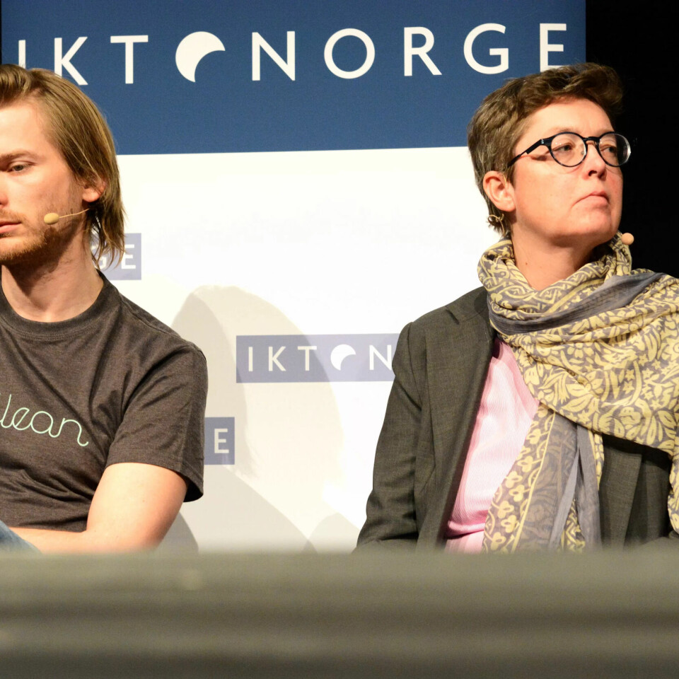 ISFRONT? I starten av debatten kunne det virke som om Kim Haagensen fra Weclean og Renée Rasmussen fra LO var to rake motsetninger, men etter hvert ble det klart at de to har mer tilfelles enn de kanskje hadde trodd på forhånd. ISFRONT? I starten av debatten kunne det virke som om Kim Haagensen fra Weclean og Renée Rasmussen fra LO var to rake motsetninger, men etter hvert ble det klart at de to har mer tilfelles enn de kanskje hadde trodd på forhånd.