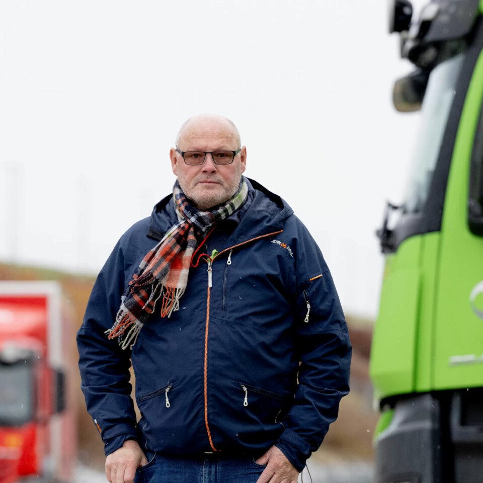 Jarle Eide synes det er uforståelig om Posten ikke slår ned på praksisen i det aktuelle transportfirmaet. – Det er helt vilt om dette får fortsette, sier lederen av Fagforbundet Post Vestlandet. Jarle Eide synes det er uforståelig om Posten ikke slår ned på praksisen i det aktuelle transportfirmaet. – Det er helt vilt om dette får fortsette, sier lederen av Fagforbundet Post Vestlandet.
