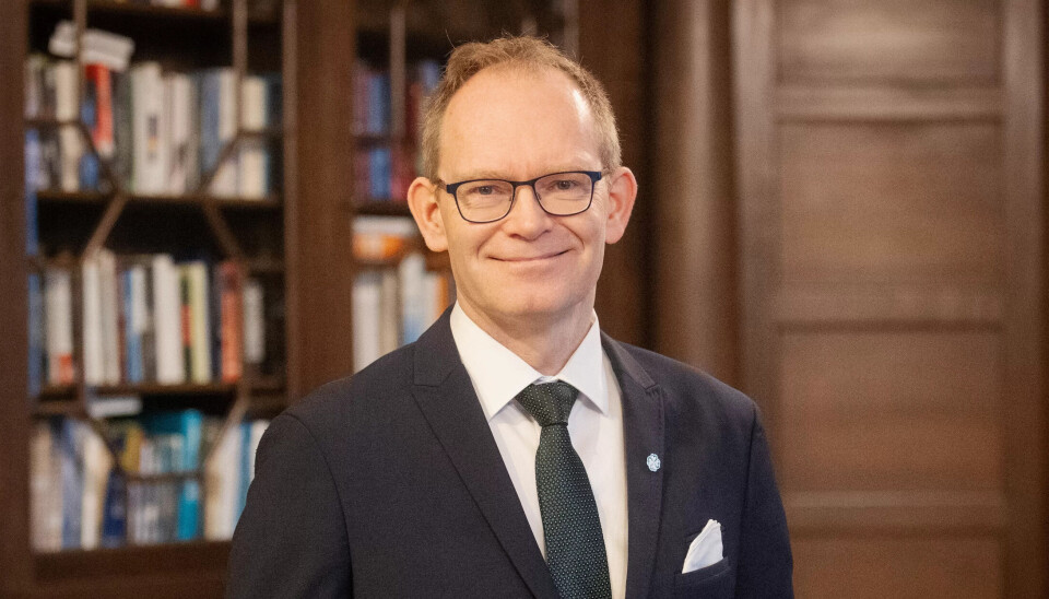 KOMMUNEN: Forsknings- og høyere utdanningsminister Oddmund Hoel mener kommunene har et ansvar for å prioritere areal til studentboliger dersom tilbudene skal bli bedre KOMMUNEN: Forsknings- og høyere utdanningsminister Oddmund Hoel mener kommunene har et ansvar for å prioritere areal til studentboliger dersom tilbudene skal bli bedre