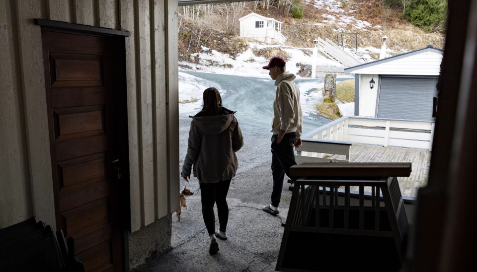 Da Malin (22) vokste opp, hadde familien dårlig råd. Nå har hun selv tatt valg som gir trange kår