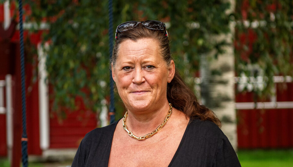 Direktør May-Elin Nilsen i Vitalis skulle ønske de fortsatt kunne ta imot pasienter på det offentliges regning mens Helse sør-øst behandler anbud på nye rammeavtaler. Men det fikk de nei til. 1. september stenger behandlingstilbudet for folk som trenger behandling både for rus og psykiske plager. Direktør May-Elin Nilsen i Vitalis skulle ønske de fortsatt kunne ta imot pasienter på det offentliges regning mens Helse sør-øst behandler anbud på nye rammeavtaler. Men det fikk de nei til. 1. september stenger behandlingstilbudet for folk som trenger behandling både for rus og psykiske plager.