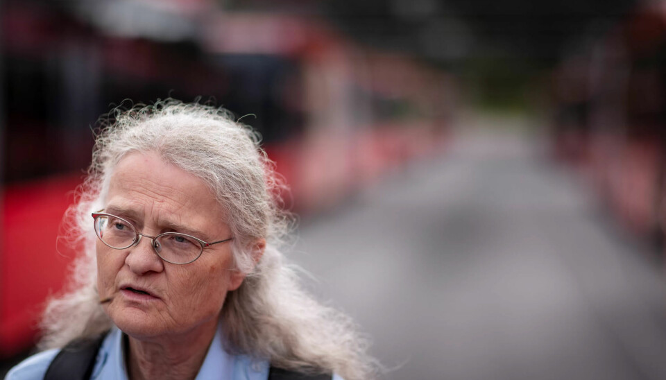 ENDRET: Hun elsker å kjøre buss og å møte publikum, men i dag sier Sauge: - Kunne jeg ha sluttet på dagen, hadde jeg gjort det. ENDRET: Hun elsker å kjøre buss og å møte publikum, men i dag sier Sauge: - Kunne jeg ha sluttet på dagen, hadde jeg gjort det.