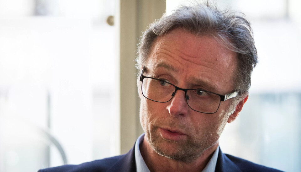 Samfunnsøkonom og SSB-forsker, Erling Holmøy, og tolv andre forfattere har skrevet en motmelding til Helsepersonellkommisjonens rapport. Samfunnsøkonom og SSB-forsker, Erling Holmøy, og tolv andre forfattere har skrevet en motmelding til Helsepersonellkommisjonens rapport.
