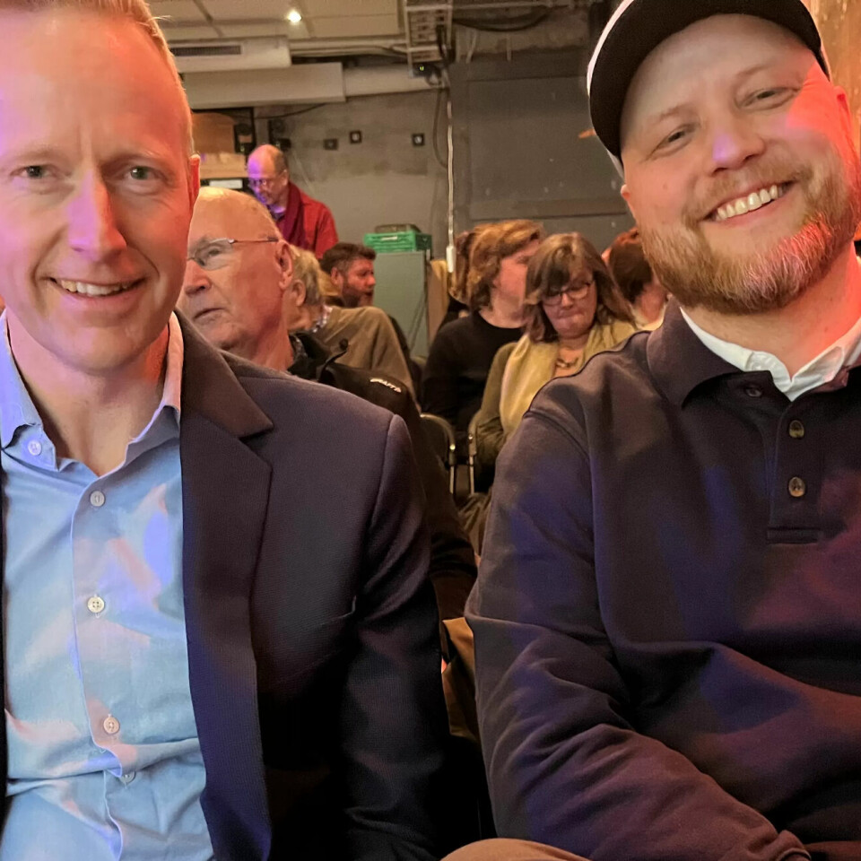Valgforsker Johannes Bergh (t.v.) og analysesjef Thomas Tallaksen hos Fagforbundet forklarer hvorfor færre benytter seg av retten til å stemme ved valgene i Norge. Valgforsker Johannes Bergh (t.v.) og analysesjef Thomas Tallaksen hos Fagforbundet forklarer hvorfor færre benytter seg av retten til å stemme ved valgene i Norge.