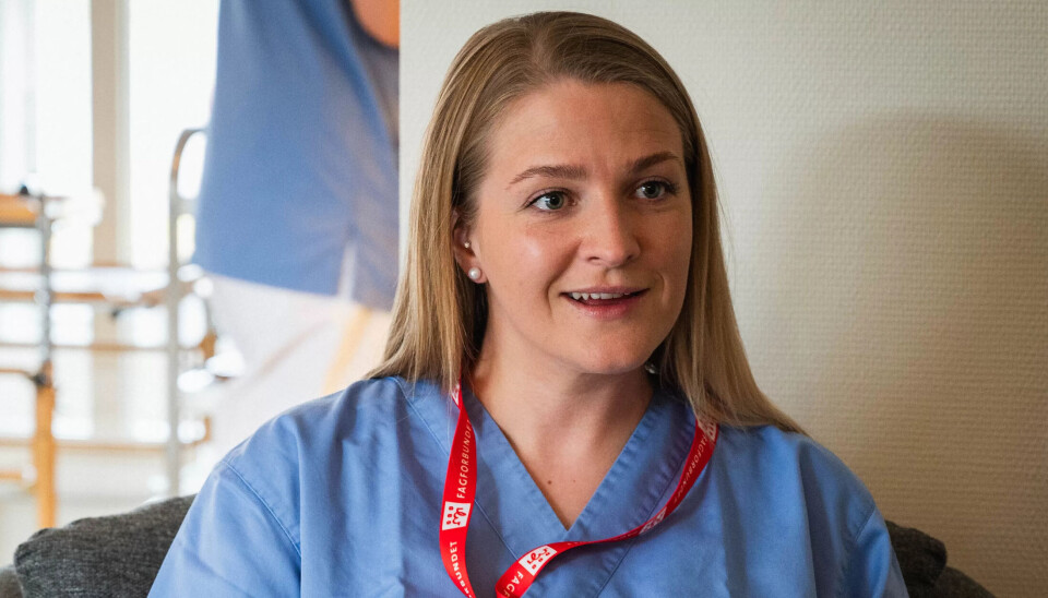 REVOLUSJON? Irene Sæterbø (33) var butikkansatt i 12 år på Europris. – Jeg ble overrasket da jeg fikk jobben, sier hun om sitt nye yrkesvalg. REVOLUSJON? Irene Sæterbø (33) var butikkansatt i 12 år på Europris. – Jeg ble overrasket da jeg fikk jobben, sier hun om sitt nye yrkesvalg.