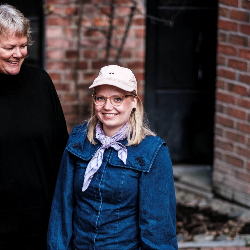 GAMLE KJENTE: Rusbehandler Turid Wangensteen (t.v.) og Martine Kihle Dalsrud hadde ikke møttes på mange år da de bestemte seg for å skrive bok sammen. GAMLE KJENTE: Rusbehandler Turid Wangensteen (t.v.) og Martine Kihle Dalsrud hadde ikke møttes på mange år da de bestemte seg for å skrive bok sammen.