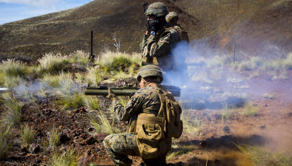RAKETT: Bildet viser amerikanske marinesoldater som skyter en M72 rakettdrevet granat. Nammo lager disse rakettene, som USA har solgt videre til Israel. Israel har brukt disse i blant andre flere operasjoner i Gaza. RAKETT: Bildet viser amerikanske marinesoldater som skyter en M72 rakettdrevet granat. Nammo lager disse rakettene, som USA har solgt videre til Israel. Israel har brukt disse i blant andre flere operasjoner i Gaza.