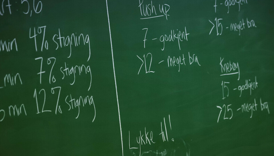 TØFFE KRAV: Bare tre av fem politikere klarte å nå kravene på den fysiske testen. – Jeg hadde ikke sjangs, det var altfor krevende, sa Veslemøy Våge (H) etter testen. TØFFE KRAV: Bare tre av fem politikere klarte å nå kravene på den fysiske testen. – Jeg hadde ikke sjangs, det var altfor krevende, sa Veslemøy Våge (H) etter testen.