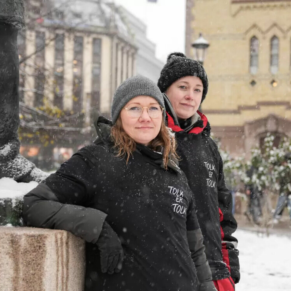 ILDSJELER: Tegnspråktolkene Silje Aakerøe (f.v.) og Kine Siksjø-Berg er initiativtakerne til frilanstolkenes akjson for høyere lønn ILDSJELER: Tegnspråktolkene Silje Aakerøe (f.v.) og Kine Siksjø-Berg er initiativtakerne til frilanstolkenes akjson for høyere lønn