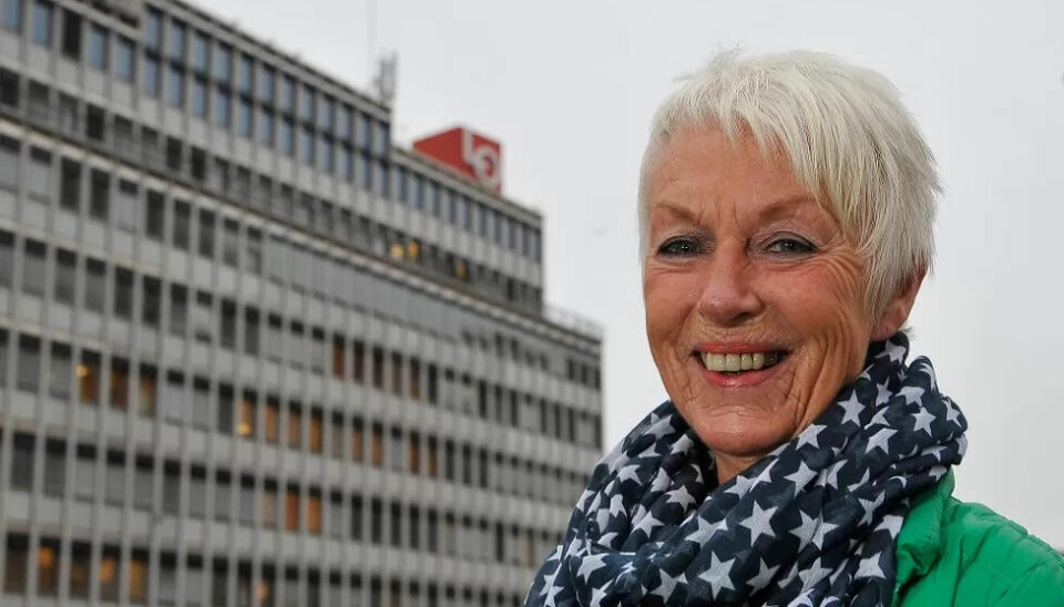 - Mange trodde hjelpepleierne skulle bli slukt og spist da NHS slo seg sammen med Kommuneforbundet. Jeg tror alle som var skeptiske den gang, nå kjenner seg beroliget, sier Tove Stangnes. - Mange trodde hjelpepleierne skulle bli slukt og spist da NHS slo seg sammen med Kommuneforbundet. Jeg tror alle som var skeptiske den gang, nå kjenner seg beroliget, sier Tove Stangnes.