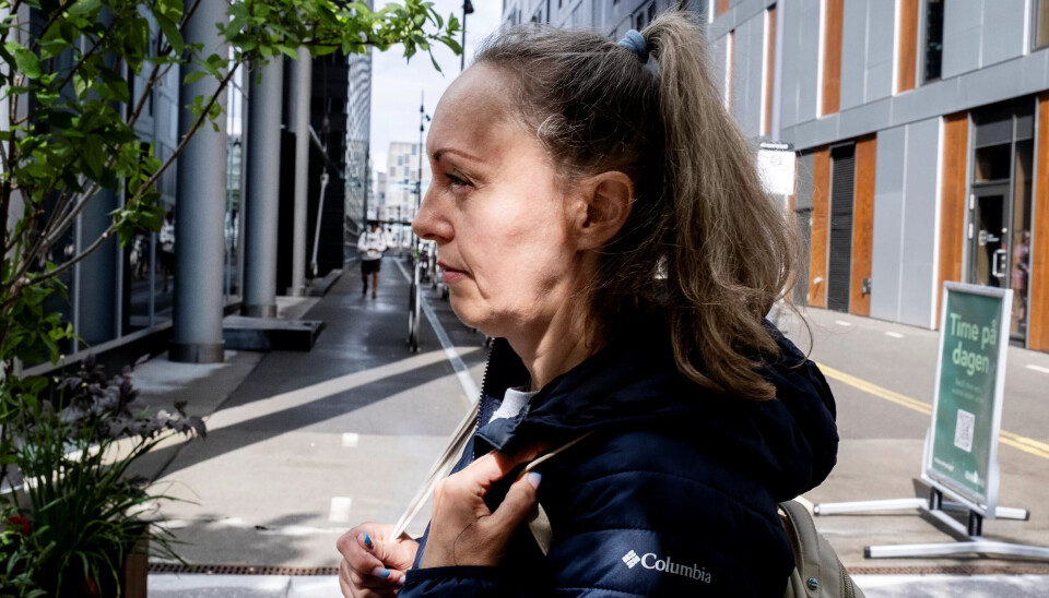 SER VIDERE: Marina Fedjajeva (50) håper at utdannelse kan løfte henne ut av et lavtlønnsyrke. SER VIDERE: Marina Fedjajeva (50) håper at utdannelse kan løfte henne ut av et lavtlønnsyrke.