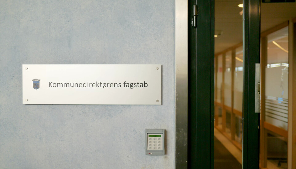 ÉN ETASJE: Rundt 70 personer er ansatt her. Stadig flere rådgivere ansettes i norske kommuner, ifølge nye tall fra KS. ÉN ETASJE: Rundt 70 personer er ansatt her. Stadig flere rådgivere ansettes i norske kommuner, ifølge nye tall fra KS.