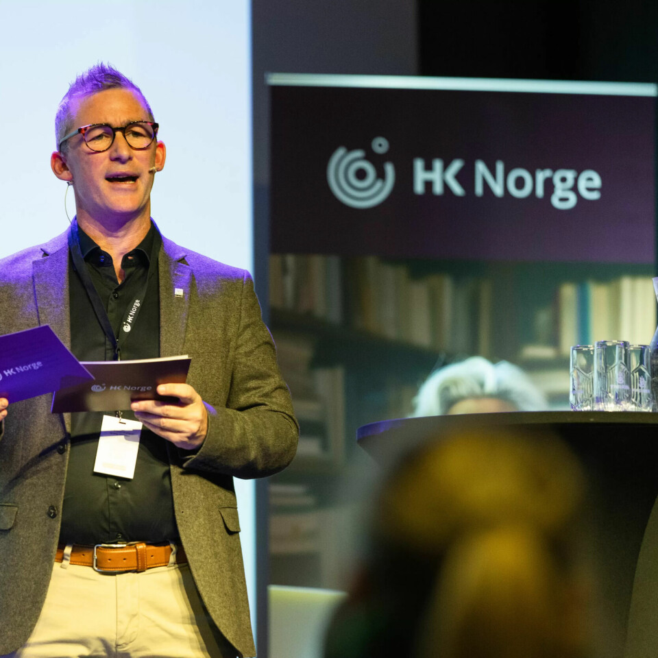 VANSKELIG SAK: – Vi må fortsette med dagens modell frem til vi har et godt alternativ, slår HK-lederen fast. VANSKELIG SAK: – Vi må fortsette med dagens modell frem til vi har et godt alternativ, slår HK-lederen fast.