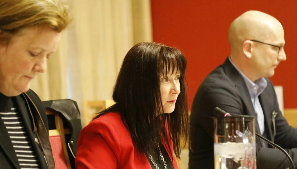 May-Britt Sundal legger fram Fagforbundets syn under Stortingets høring om bemanninsnorm i barnehagene. May-Britt Sundal legger fram Fagforbundets syn under Stortingets høring om bemanninsnorm i barnehagene.