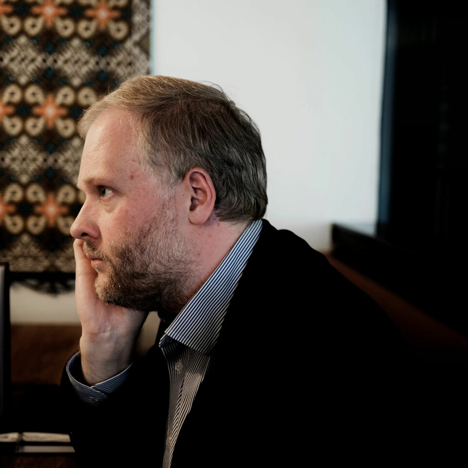 IDEOLOGEN: – Hvis det gjøres riktig, kan man faktisk øke produktiviteten gjennom å senke arbeidstiden, sier Gudmundur Haraldsson. Han understreker at det selvfølgelig gjelder opp til et visst punkt, og at man ikke er maksimalt effektiv når man ikke jobber i det hele tatt ... Så det gjelder å finne den rette balansen. IDEOLOGEN: – Hvis det gjøres riktig, kan man faktisk øke produktiviteten gjennom å senke arbeidstiden, sier Gudmundur Haraldsson. Han understreker at det selvfølgelig gjelder opp til et visst punkt, og at man ikke er maksimalt effektiv når man ikke jobber i det hele tatt ... Så det gjelder å finne den rette balansen.