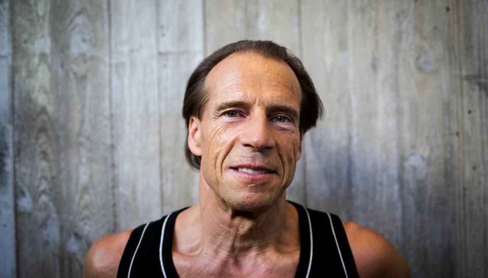 UNGDOMSARBEIDEREN: Jan Bøhler jobbet på fritidsklubb på 1980-tallet. Som politiker er han opptatt av at ungdom ikke skal falle utenfor. UNGDOMSARBEIDEREN: Jan Bøhler jobbet på fritidsklubb på 1980-tallet. Som politiker er han opptatt av at ungdom ikke skal falle utenfor.