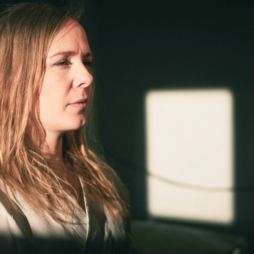 BESTE JOBBEN: Lege Inger Marie Lemvik fortel jobben på fastlegekontoret var den beste ho hadde hatt. Samtidig merka ho at opp mot 60 timar med jobbing i veka gjorde noko med ho. BESTE JOBBEN: Lege Inger Marie Lemvik fortel jobben på fastlegekontoret var den beste ho hadde hatt. Samtidig merka ho at opp mot 60 timar med jobbing i veka gjorde noko med ho.