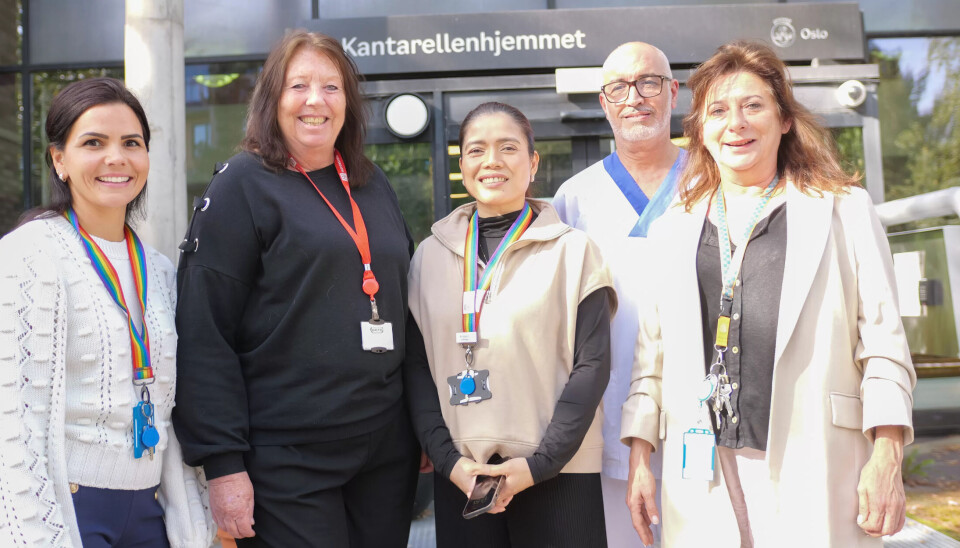 RESULTAT: Oppfølging og tilrettelegging er noko av stikkorda for at dei tilsette ved Kantarellhjemmet i Oslo har fått ned sjukefråveret. Frå venstre Shammim Andreassen Shahid, Birthe Wold Myhre, Evangeline Morales, Mustapha Yacoubi, og Ewa Adamski. RESULTAT: Oppfølging og tilrettelegging er noko av stikkorda for at dei tilsette ved Kantarellhjemmet i Oslo har fått ned sjukefråveret. Frå venstre Shammim Andreassen Shahid, Birthe Wold Myhre, Evangeline Morales, Mustapha Yacoubi, og Ewa Adamski.