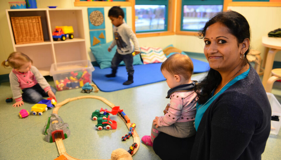 BREI KOMPETANSE: Yothy Pathmajothy Kamalanathan snakkar to språk flytande pluss at ho no har fagbrev. BREI KOMPETANSE: Yothy Pathmajothy Kamalanathan snakkar to språk flytande pluss at ho no har fagbrev.