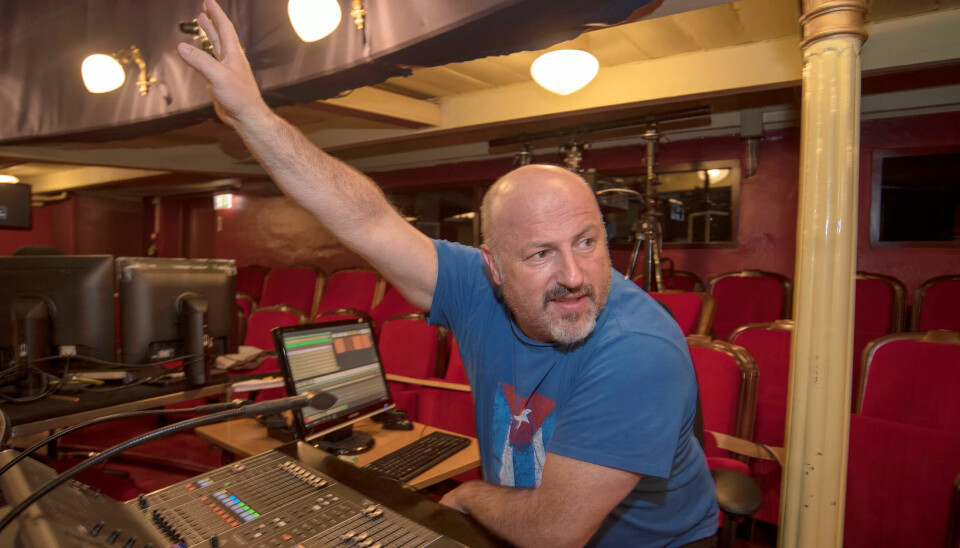 YTRINGSFRIHET: Mikael Gullikstad, lydtekniker ved Trøndelag Teater, tror saken mot Black Box Teater og forestillingen «Ways of Seeing» vil forsterke ytringsfriheten i kunsten. YTRINGSFRIHET: Mikael Gullikstad, lydtekniker ved Trøndelag Teater, tror saken mot Black Box Teater og forestillingen «Ways of Seeing» vil forsterke ytringsfriheten i kunsten.