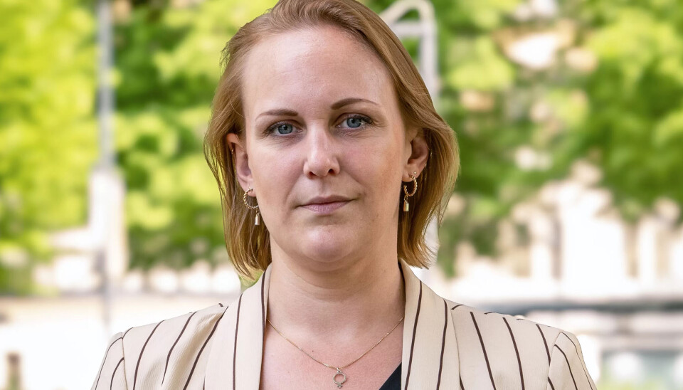 – Mennesker som burde fått sykepenger, er blitt arbeidsløse eller tvunget til å jobbe på tross av at de er syke, fastslår nestleder Louise Olsson i svensk LO. – Mennesker som burde fått sykepenger, er blitt arbeidsløse eller tvunget til å jobbe på tross av at de er syke, fastslår nestleder Louise Olsson i svensk LO.