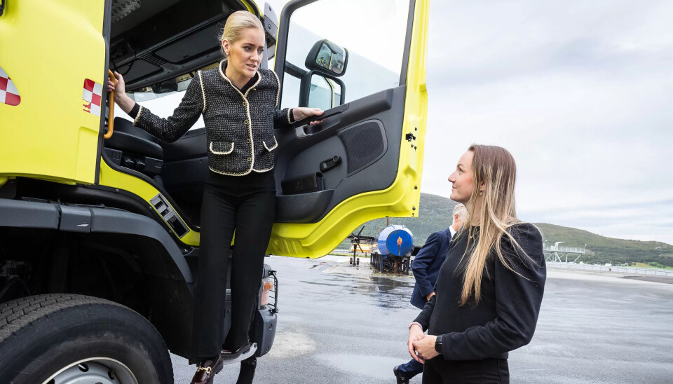 VIKTIG FRAMTID: - Det blir veldig viktig at samfunnet utdanner slike som Milene Myhre Oddenes, fagutdannede brann- og redningsarbeidere, fastslår justisminister Emilie Enger Mehl. VIKTIG FRAMTID: - Det blir veldig viktig at samfunnet utdanner slike som Milene Myhre Oddenes, fagutdannede brann- og redningsarbeidere, fastslår justisminister Emilie Enger Mehl.