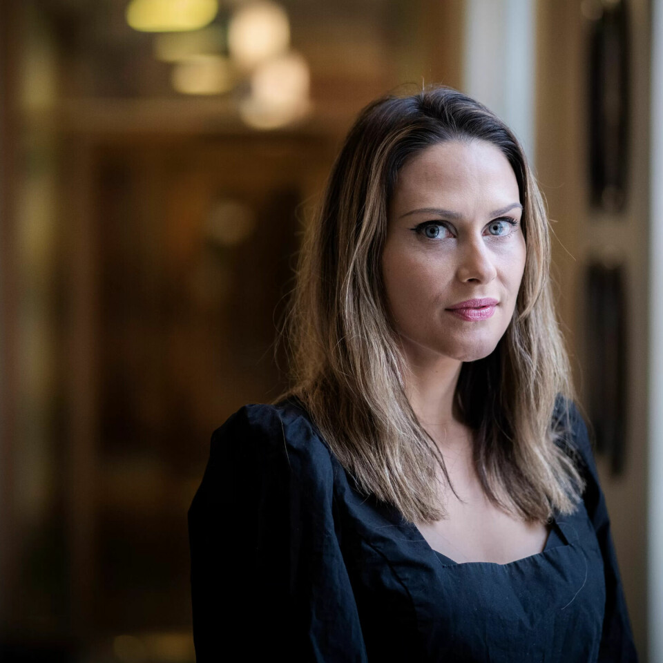 SPØR: Ingvild Wetrhus Thorsvik (V) i Justiskomiteen på Stortinget vil ha svar fra justisministeren om voldsoffererstatningsloven, i forbindelse med Camilla-saken Fagbladet har skrevet om. SPØR: Ingvild Wetrhus Thorsvik (V) i Justiskomiteen på Stortinget vil ha svar fra justisministeren om voldsoffererstatningsloven, i forbindelse med Camilla-saken Fagbladet har skrevet om.