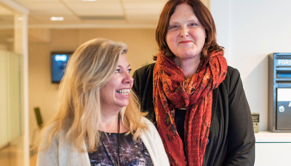 KLARSPRÅK: Eva Bekkelund-Eriksen (t.h.) og Ellen Hov Aanæs vil at Nav skal snakke mer som folk flest. KLARSPRÅK: Eva Bekkelund-Eriksen (t.h.) og Ellen Hov Aanæs vil at Nav skal snakke mer som folk flest.