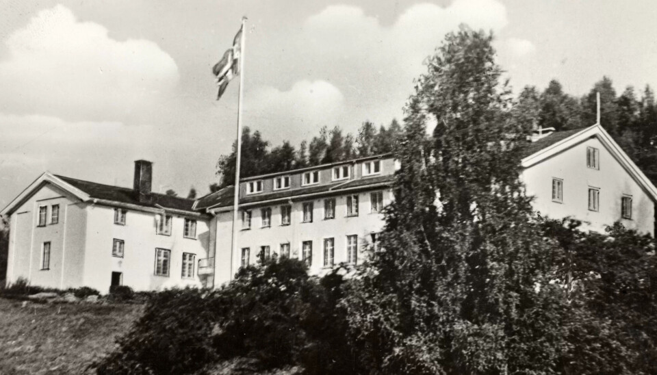 Arbeiderbevegelsens folkehøgskole har lang og stolt tradisjon, men nå er det slutt. Fotoår ukjent. Arbeiderbevegelsens folkehøgskole har lang og stolt tradisjon, men nå er det slutt. Fotoår ukjent.