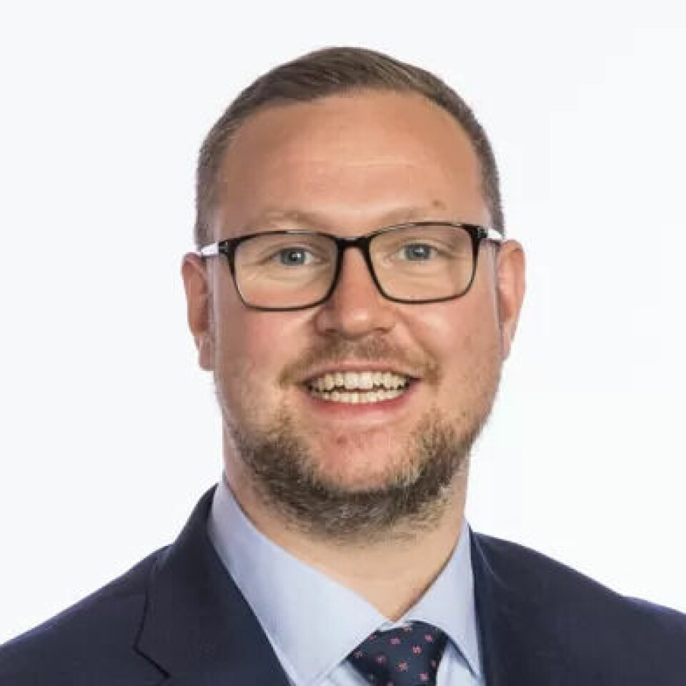 VIL HELLER PRIORITERE: Erlend Svardal Bøe og Høyre vil heller styrke tannhelsetilbudet til de mest sårbare gruppene i samfunnet. VIL HELLER PRIORITERE: Erlend Svardal Bøe og Høyre vil heller styrke tannhelsetilbudet til de mest sårbare gruppene i samfunnet.