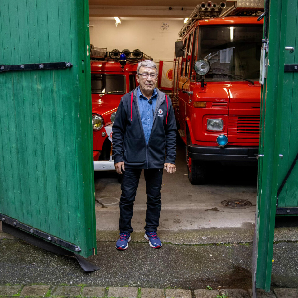 LANG KAMP: Henry Sørensen jobbet som røykdykker i Bergen på 60- og 70-tallet. 15 år etter at han sluttet, merket han at noe var alvorlig galt. LANG KAMP: Henry Sørensen jobbet som røykdykker i Bergen på 60- og 70-tallet. 15 år etter at han sluttet, merket han at noe var alvorlig galt.