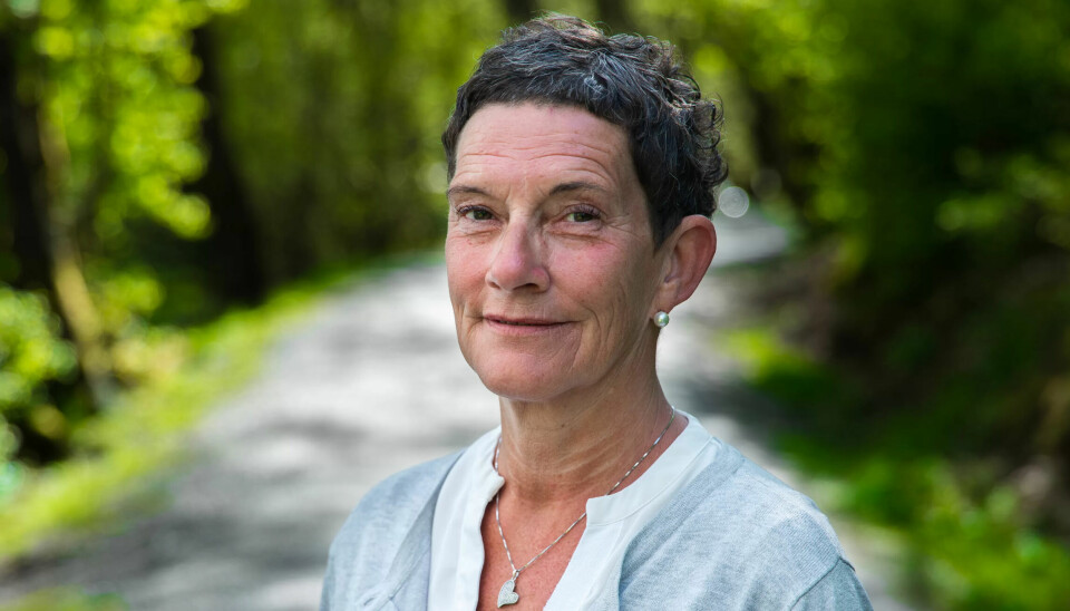 Nattresepsjonist Torill hadde berre hatt jobben i fire veker. Ho var derfor den første som vart permittert. Som dei fleste lågtlønte har ho ikkje pengar på bok. Nattresepsjonist Torill hadde berre hatt jobben i fire veker. Ho var derfor den første som vart permittert. Som dei fleste lågtlønte har ho ikkje pengar på bok.