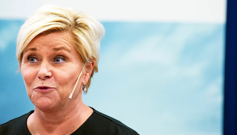 Finansminister Siv Jensen får kritikk for å ha økt skatten for arbeidsfolk. Finansminister Siv Jensen får kritikk for å ha økt skatten for arbeidsfolk.