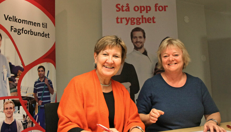 AVTALE: Mette Nord (t.v) og Mimmi Kvisvik undertegnet historisk avtale mandag. Sammen skal de jobbe mot felles mål. AVTALE: Mette Nord (t.v) og Mimmi Kvisvik undertegnet historisk avtale mandag. Sammen skal de jobbe mot felles mål.
