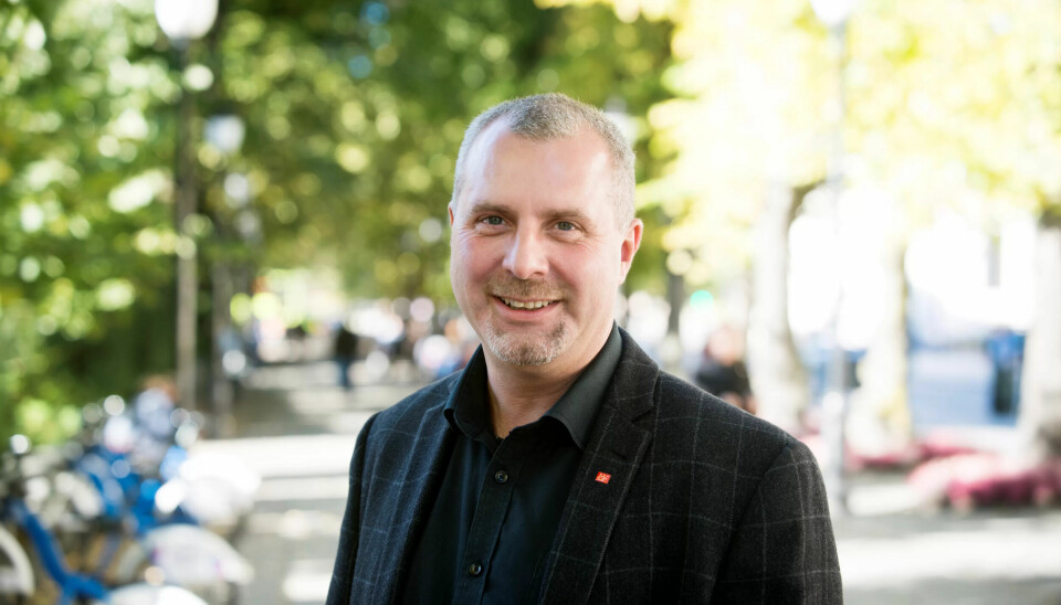 KLAR FOR Å BLI LO-TOPP: Roger Haga Heimli har bakgrunn som rørlegger, men har de siste årene vært topptillitsvalgt i Fagforbundet. KLAR FOR Å BLI LO-TOPP: Roger Haga Heimli har bakgrunn som rørlegger, men har de siste årene vært topptillitsvalgt i Fagforbundet.