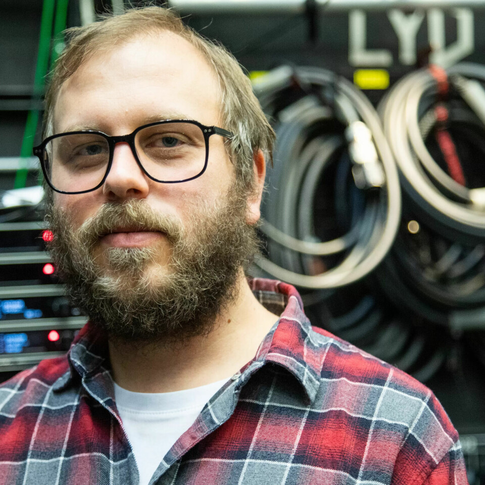 MÅLRETTET – Vi må gå inn i forestillingene med hud og hår. Alle faggruppene jobber sammen om et felles mål, sier Morten A. Nilsen MÅLRETTET – Vi må gå inn i forestillingene med hud og hår. Alle faggruppene jobber sammen om et felles mål, sier Morten A. Nilsen
