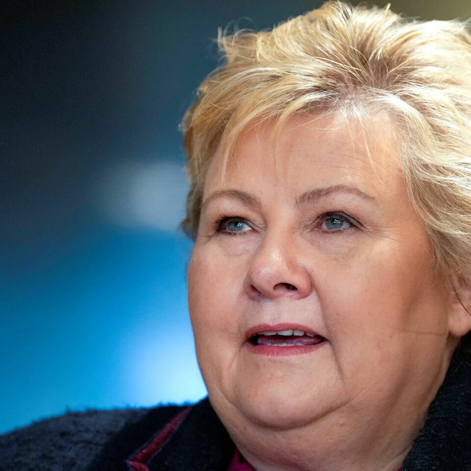 Erna Solberg og Høyre legger fram en jobbpakke på nesten 500 millioner i sitt alternative statsbudsjett. Erna Solberg og Høyre legger fram en jobbpakke på nesten 500 millioner i sitt alternative statsbudsjett.