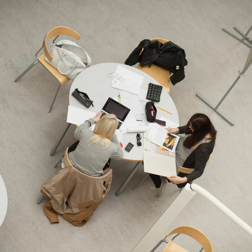 REKORDSØKING: Studiet Organisasjon og ledelse i regi av Fagforbundet har aldri hatt så mange søkere, dobbelt så mange som i fjor. REKORDSØKING: Studiet Organisasjon og ledelse i regi av Fagforbundet har aldri hatt så mange søkere, dobbelt så mange som i fjor.