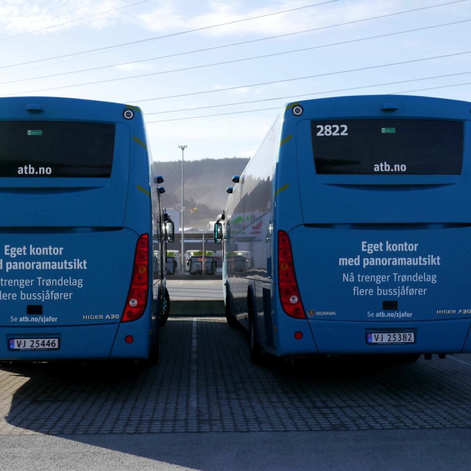 PANORAMAUTSIKT FRA EGET KONTOR? Bussbransjen sliter med rekruttering. Kan lønn lokke? PANORAMAUTSIKT FRA EGET KONTOR? Bussbransjen sliter med rekruttering. Kan lønn lokke?