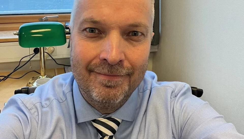 FORSKJELL: –Det er problematisk at man stilles i en mer gunstig situasjon om man har en skadevolder som lever, mener advokatfullmektig Ivar André Holm som tidligere jobbet ved Kontoret for voldsoffererstatning. FORSKJELL: –Det er problematisk at man stilles i en mer gunstig situasjon om man har en skadevolder som lever, mener advokatfullmektig Ivar André Holm som tidligere jobbet ved Kontoret for voldsoffererstatning.