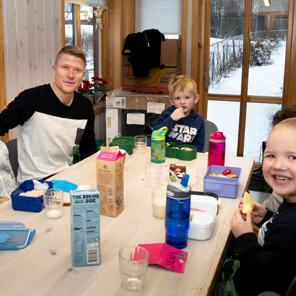 VIKTIG JOBB: - Barna i barnehagen trenger et godt lag rundt seg for å få en god start i livet. Det laget er jeg både glad og stolt over å få være en del av, sier Kristian Eriksen. VIKTIG JOBB: - Barna i barnehagen trenger et godt lag rundt seg for å få en god start i livet. Det laget er jeg både glad og stolt over å få være en del av, sier Kristian Eriksen.