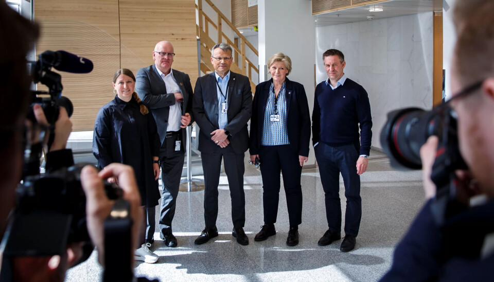 Partene i staten i fjor. Fra venstre: Guro Elisabeth Lind, leder i Unio Stat, Gisle Norheim, personaldirektør i Staten, Egil André Aas, leder i LO Stat, Kari Tønnessen Nordli, leder i Akademikerne stat og Jens Jahren, leder i YS stat. Partene i staten i fjor. Fra venstre: Guro Elisabeth Lind, leder i Unio Stat, Gisle Norheim, personaldirektør i Staten, Egil André Aas, leder i LO Stat, Kari Tønnessen Nordli, leder i Akademikerne stat og Jens Jahren, leder i YS stat.